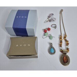 Vtg Avon Lot 8 Pieces Mixed Lot